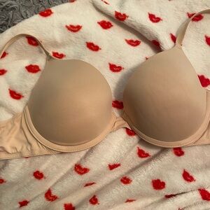 Seamless Tan Bra